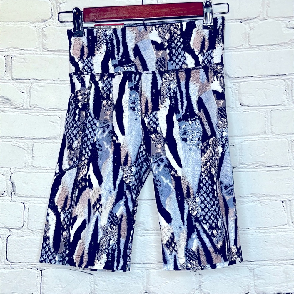 Calvin Klein Black Blue White Bicycle Athletic Shorts Size XS Brand New W/Tags